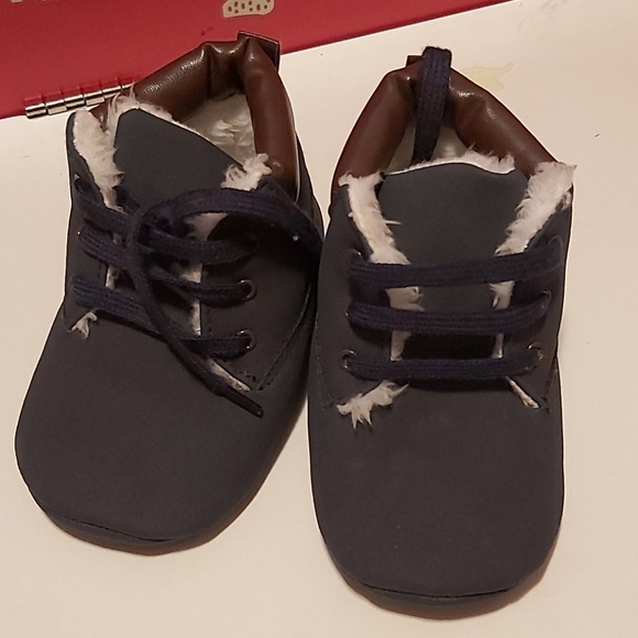 3 pairs of Soft sole Baby booties - Picture 8 of 10